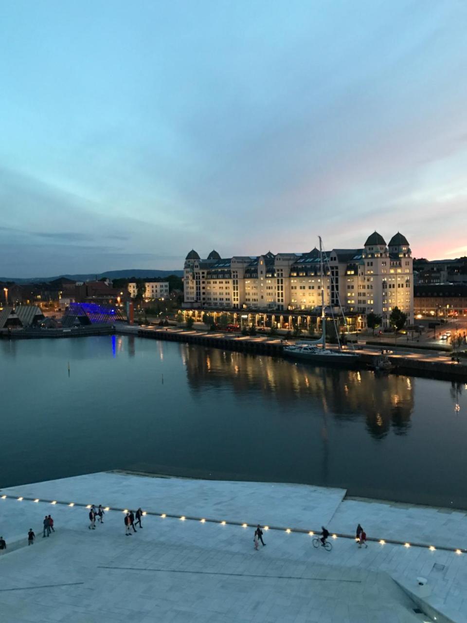 City Center Oslo- Venice Apartment Sea Side Three-Bedrooms And Two Toilettes المظهر الخارجي الصورة