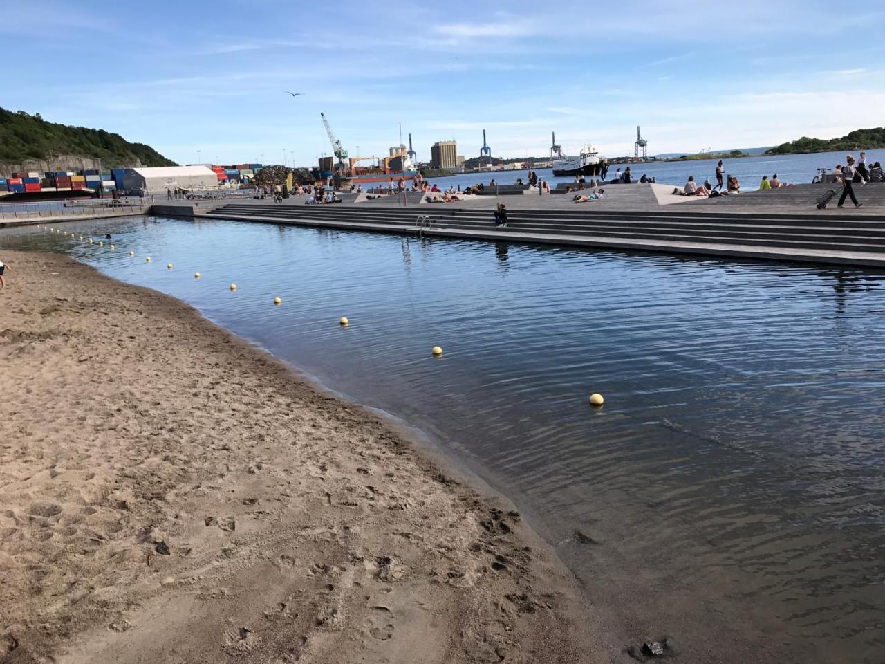 City Center Oslo- Venice Apartment Sea Side Three-Bedrooms And Two Toilettes المظهر الخارجي الصورة